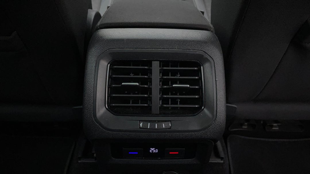 Rear A/C Vent