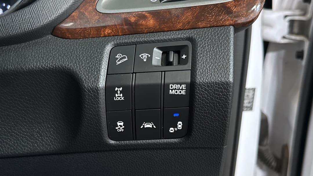 Utility Switches/Buttons