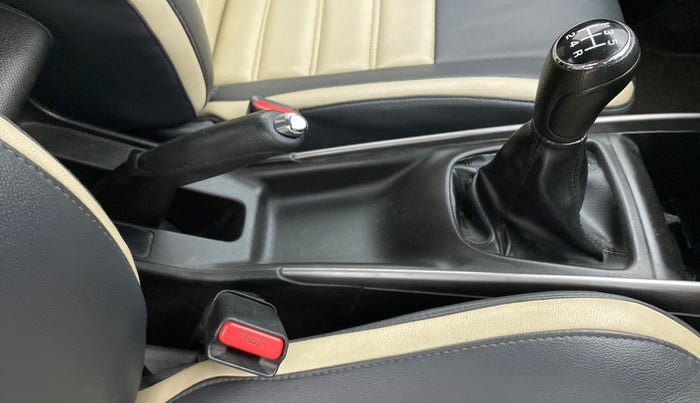 2019 Maruti Baleno ZETA PETROL 1.2, Petrol, Manual, 62,936 km, Gear Lever
