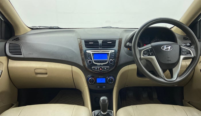 2011 Hyundai Verna FLUIDIC 1.6 CRDI SX, Diesel, Manual, 1,09,704 km, Dashboard