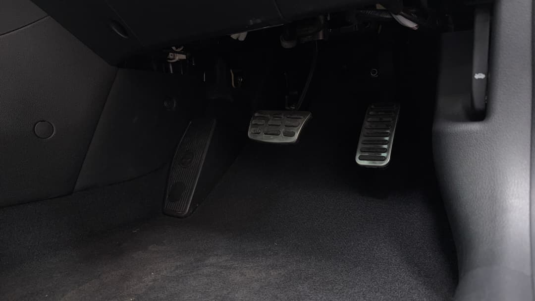 2021 Hyundai i30 N Line Premium, Automatic, 42863 km, Pedals and Footmat