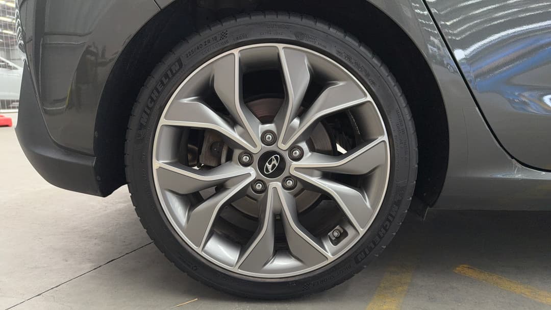 2021 Hyundai i30 N Line Premium, Automatic, 42863 km, Right Rear Wheel