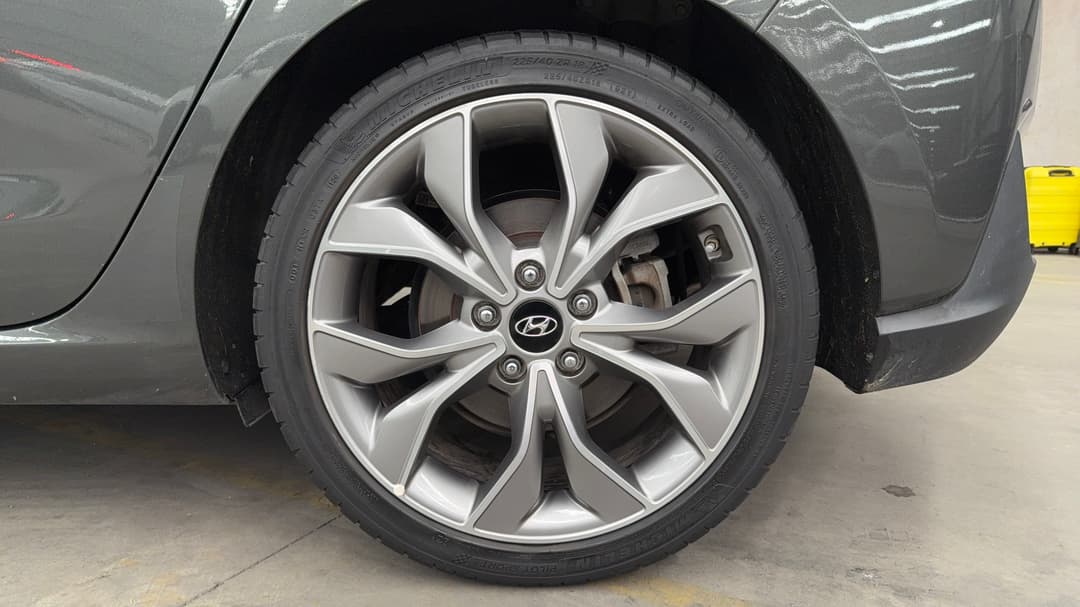2021 Hyundai i30 N Line Premium, Automatic, 42863 km, Left Rear Wheel