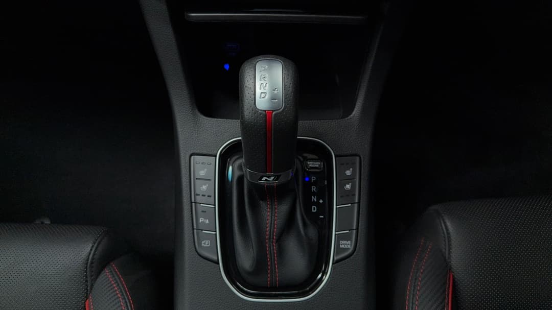 2021 Hyundai i30 N Line Premium, Automatic, 42863 km, Gear Lever 
