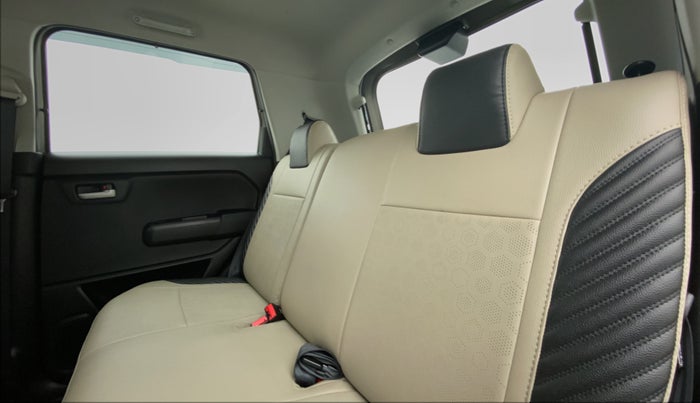2021 Maruti New Wagon-R VXI (O) 1.2L, Petrol, Manual, 3,937 km, Right Side Rear Door Cabin
