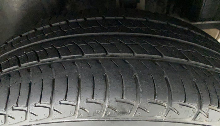 2018 Skoda Rapid 1.5 TDI AT AMBITION, Diesel, Automatic, 32,244 km, Left Rear Tyre Tread