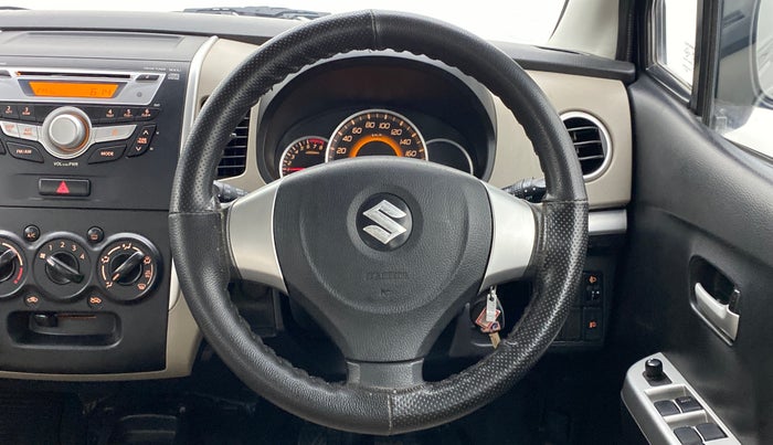 2016 Maruti Wagon R 1.0 VXI OPT, Petrol, Manual, 60,342 km, Steering Wheel Close Up
