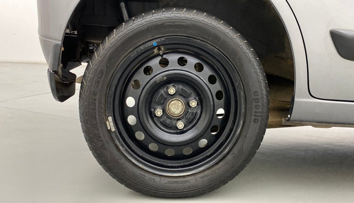 2016 Maruti Wagon R 1.0 VXI OPT, Petrol, Manual, 60,342 km, Right Rear Wheel