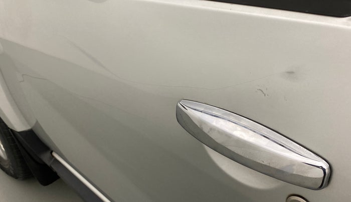 2013 Renault Duster RXL PLUS DIESEL 85, Diesel, Manual, 97,719 km, Front passenger door - Minor scratches