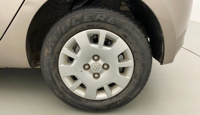 2014 Hyundai i20 MAGNA (O) 1.2, Petrol, Manual, 43,873 km, Left Rear Wheel