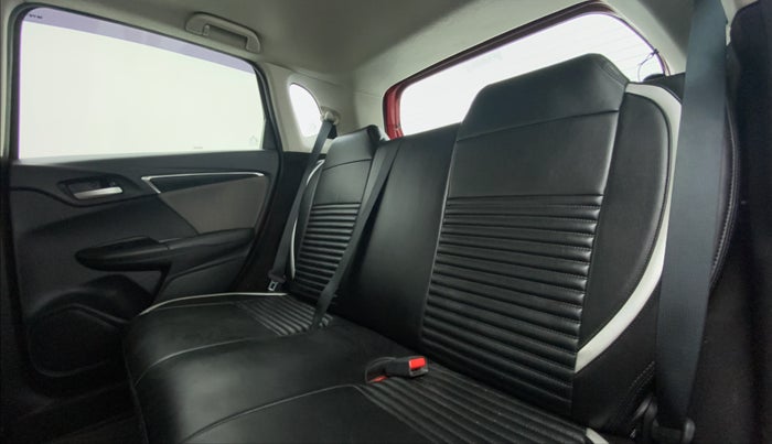 2019 Honda WR-V 1.2 i-VTEC VX MT, Petrol, Manual, 24,580 km, Right Side Rear Door Cabin