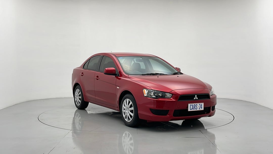2013 Mitsubishi Lancer Es, Automatic, 133467 km, Right Front Diagonal (45- Degree) View