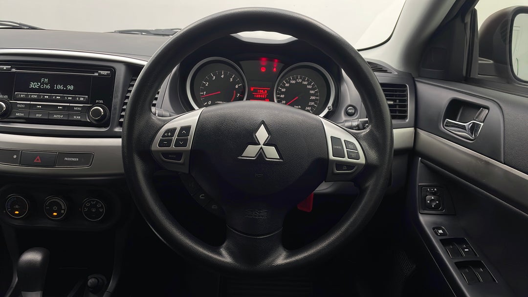 2013 Mitsubishi Lancer Es, Automatic, 133467 km, Steering Wheel Close-up