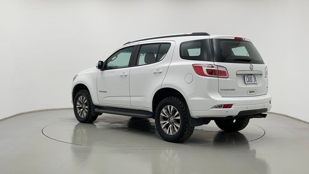 Left Back Diagonal (45- Degree) View