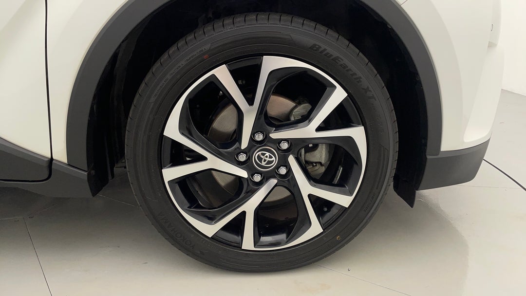 2018 Toyota C-HR Koba (2wd), Automatic, 107138 km, Right Front Wheel