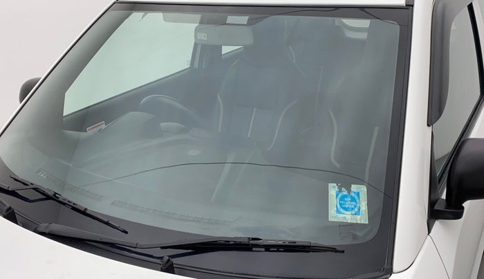 2020 Maruti New Wagon-R LXI CNG 1.0, CNG, Manual, 76,517 km, Front windshield - Minor spot on windshield