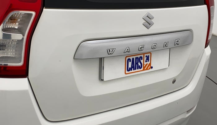 2020 Maruti New Wagon-R LXI CNG 1.0, CNG, Manual, 76,517 km, Dicky (Boot door) - Slightly dented