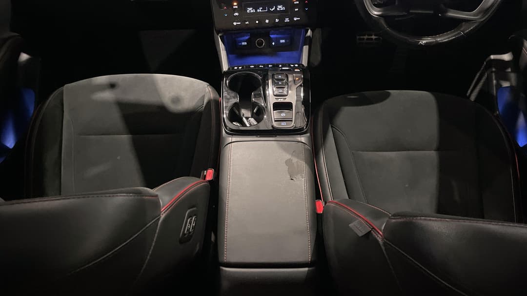 2022 Hyundai Tucson Highlander N Line (AWD), Automatic, 136909 km, Center Console