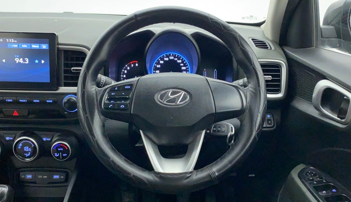 2021 Hyundai VENUE S Plus MT 1.2 Kappa, Petrol, Manual, 29,335 km, Steering Wheel Close Up