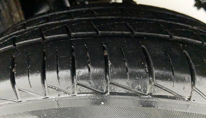 2019 Maruti Alto LXI, Petrol, Manual, 23,339 km, Left Rear Tyre Tread