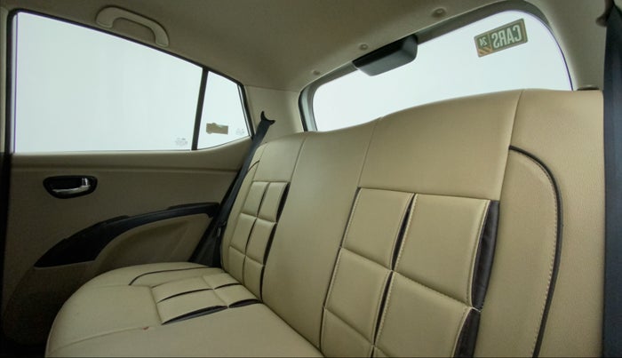 2012 Hyundai i10 MAGNA 1.1, Petrol, Manual, 62,052 km, Right Side Rear Door Cabin