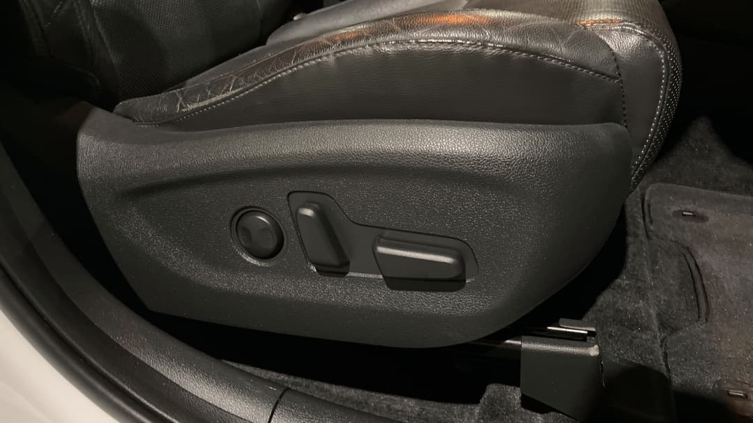 2019 Hyundai Tucson Elite (FWD), Automatic, 90060 km, Drivers Side Adjustment Panel