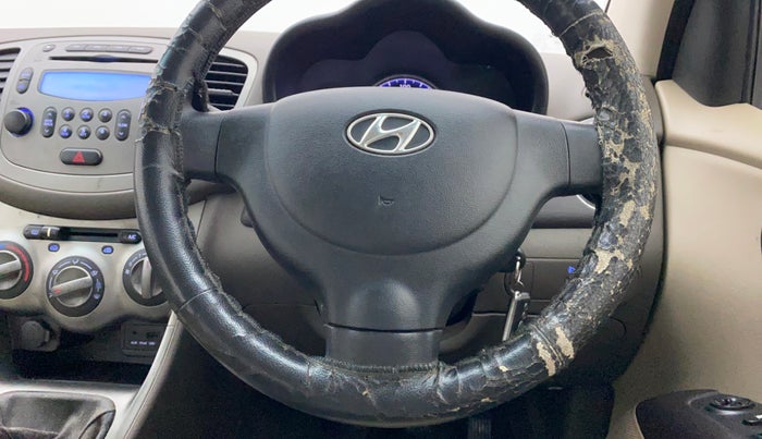 2011 Hyundai i10 SPORTZ 1.2 KAPPA2, Petrol, Manual, 98,801 km, Steering wheel - Steering cover is minor torn