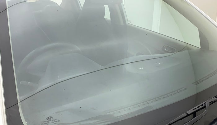 2019 Hyundai NEW SANTRO SPORTZ MT, Petrol, Manual, 15,065 km, Front windshield - Minor spot on windshield