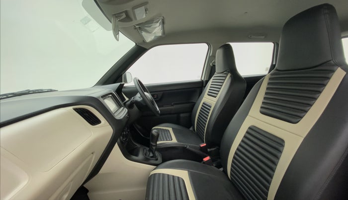 2022 Maruti New Wagon-R LXI 1.0 L, Petrol, Manual, 3,729 km, Right Side Front Door Cabin