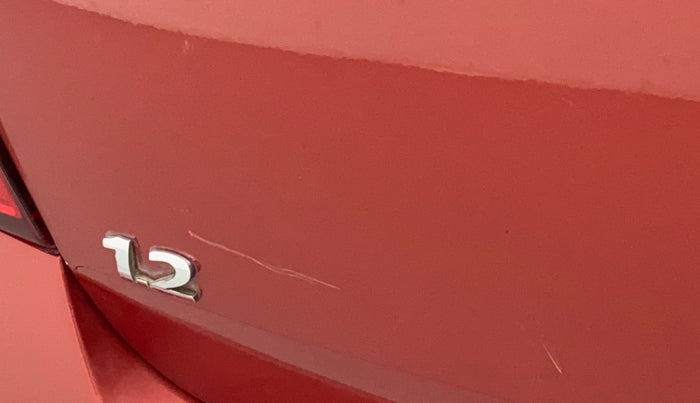 2011 Hyundai i10 SPORTZ (O) 1.2, Petrol, Manual, 40,815 km, Dicky (Boot door) - Minor scratches