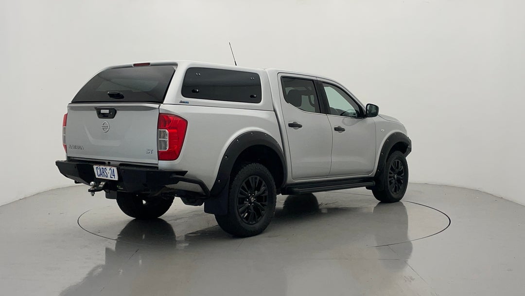 Right Back Diagonal (45- Degree) View