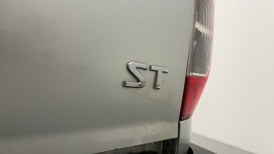 Badge (Boot Right Side)