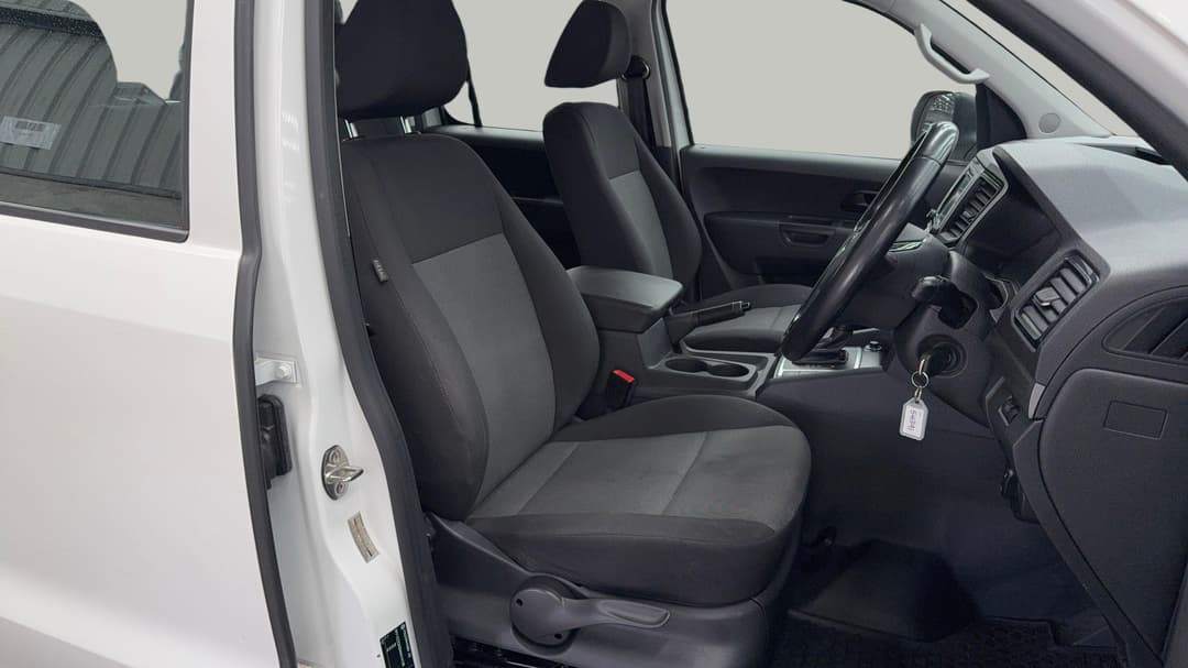 2021 Volkswagen Amarok Tdi550 V6 Core 4motion, Automatic, 110374 km, Right Side Front Door Cabin View
