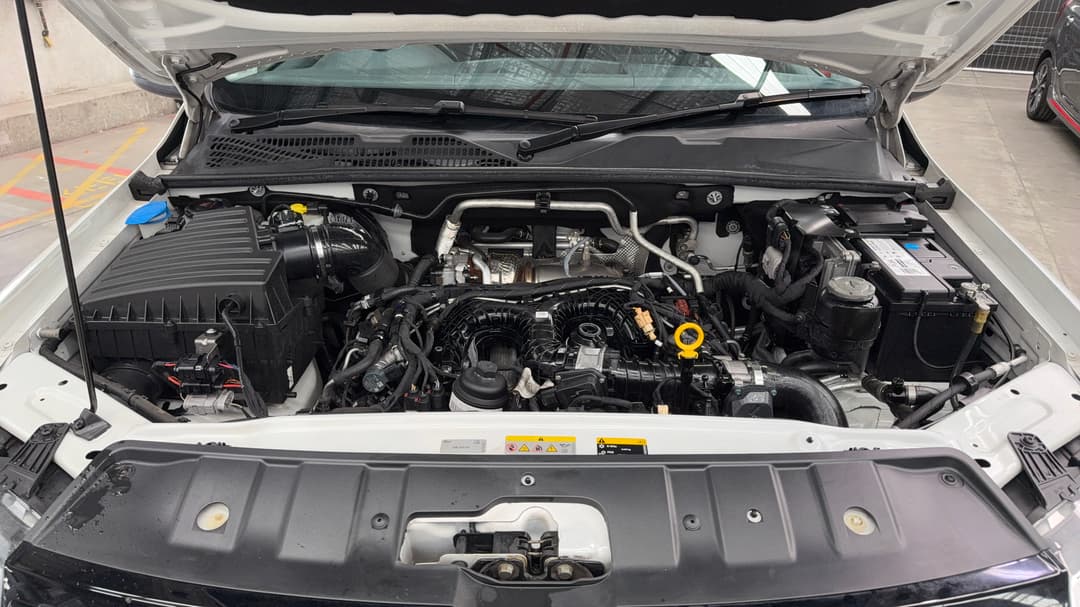 2021 Volkswagen Amarok Tdi550 V6 Core 4motion, Automatic, 110374 km, Open Bonnet (Engine)