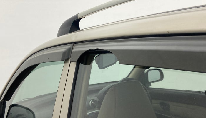 2011 Hyundai Santro Xing GLS, Petrol, Manual, 90,738 km, Rear left door - Door visor damaged