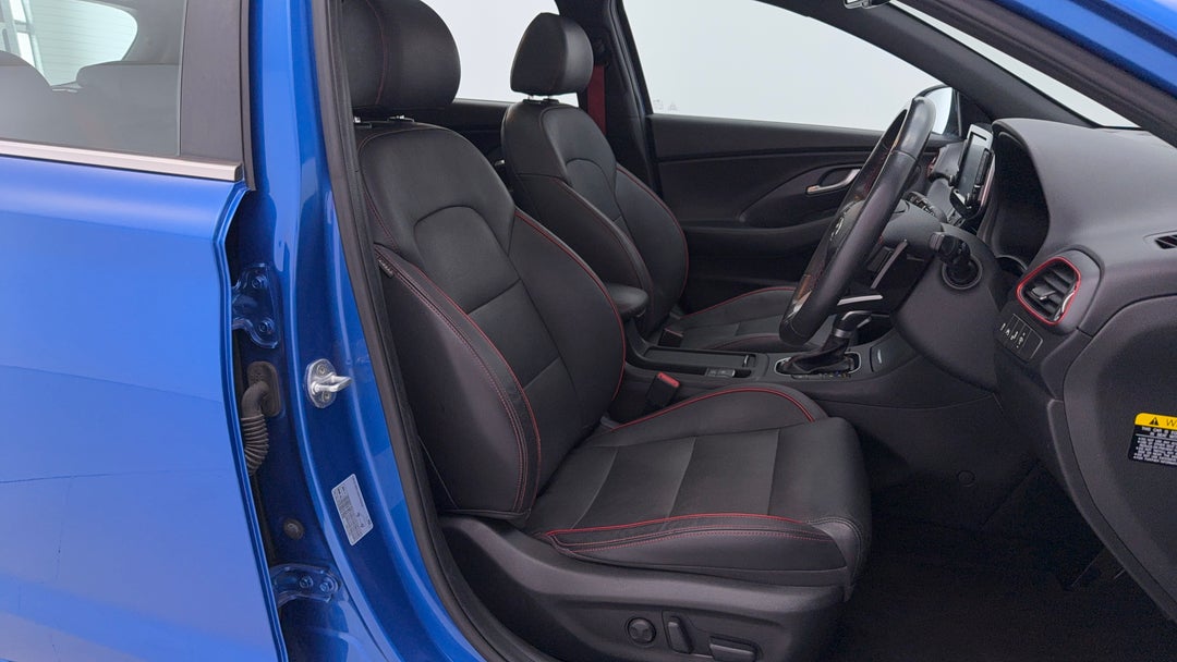 2018 Hyundai i30 Sr Premium, Automatic, 95740 km, Right Side Front Door Cabin View