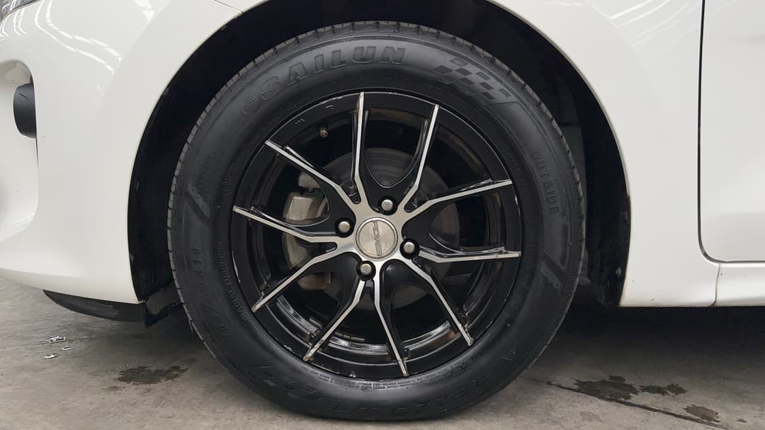 2018 Kia Rio S, Automatic, 42740 km, Left Front Wheel