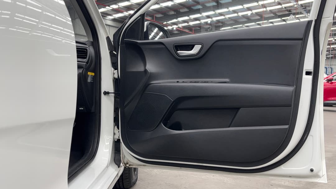 2018 Kia Rio S, Automatic, 42740 km, Speaker View