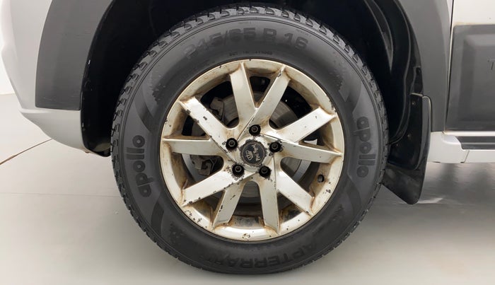 2016 Nissan Terrano XE 85 PS DEISEL, Diesel, Manual, 35,832 km, Left Front Wheel