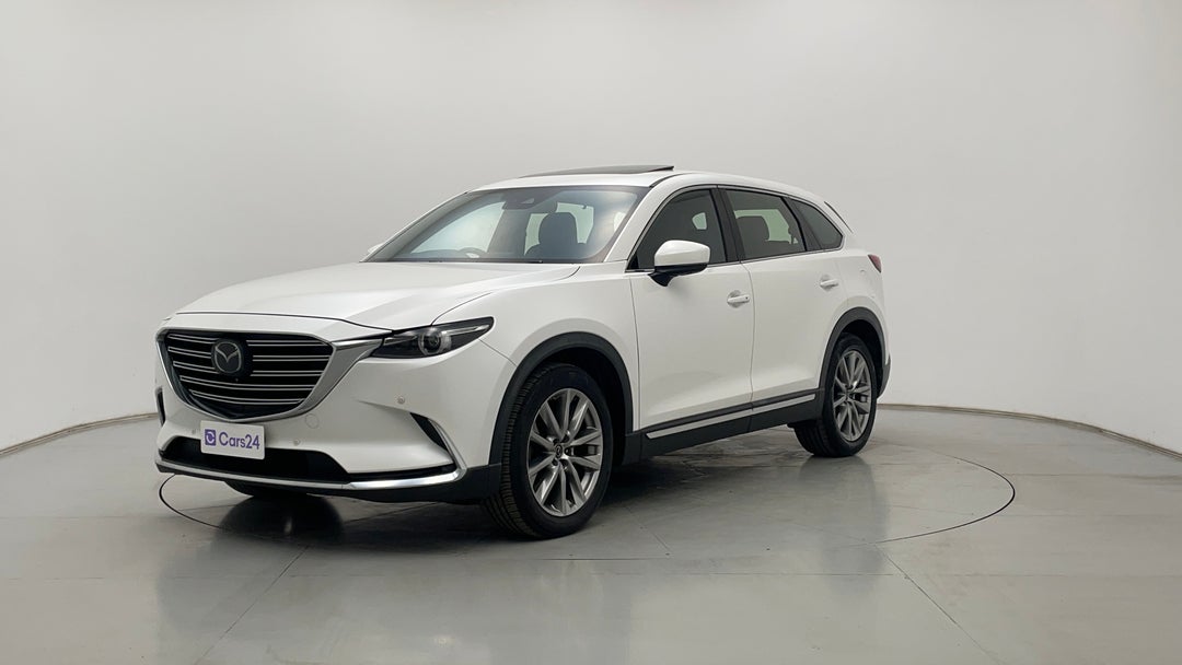 Left Front Diagonal (45- Degree) View