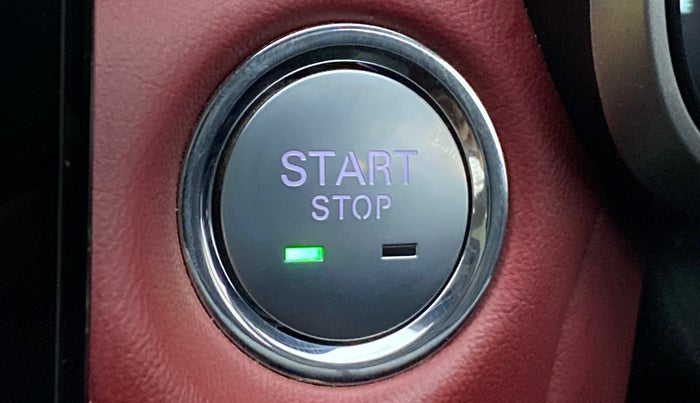 2022 MG ASTOR SAVVY 1.5 CVT S RED, Petrol, Automatic, 16,298 km, Keyless Start/ Stop Button