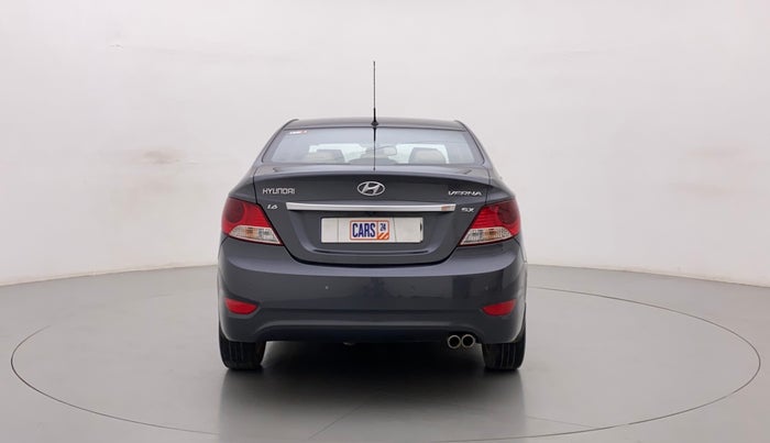 2011 Hyundai Verna FLUIDIC 1.6 VTVT SX OPT AT, Petrol, Automatic, 94,203 km, Back/Rear