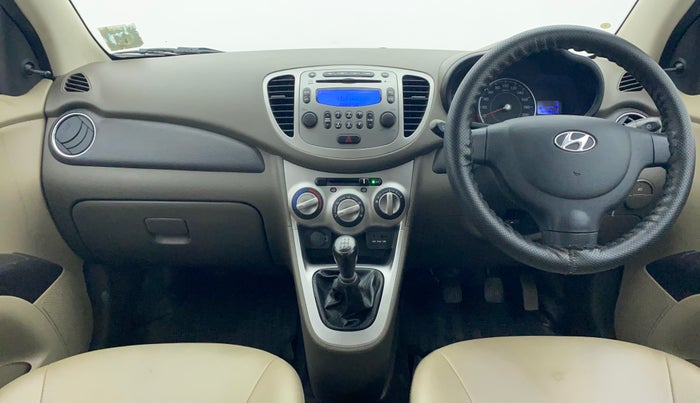 2014 Hyundai i10 SPORTZ 1.1 IRDE2, Petrol, Manual, 56,973 km, Dashboard View