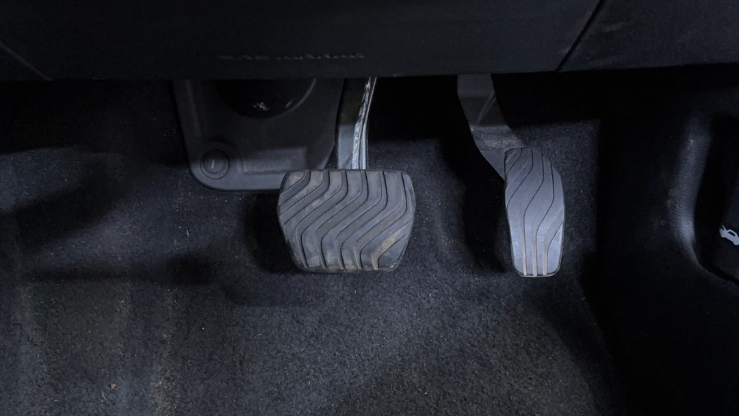 Pedals and Footmat