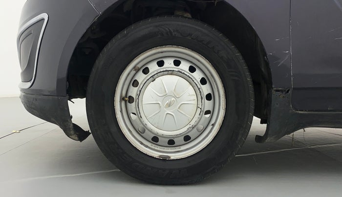 2018 Mahindra MARAZZO M2 8 STR, Diesel, Manual, 95,978 km, Left Front Wheel