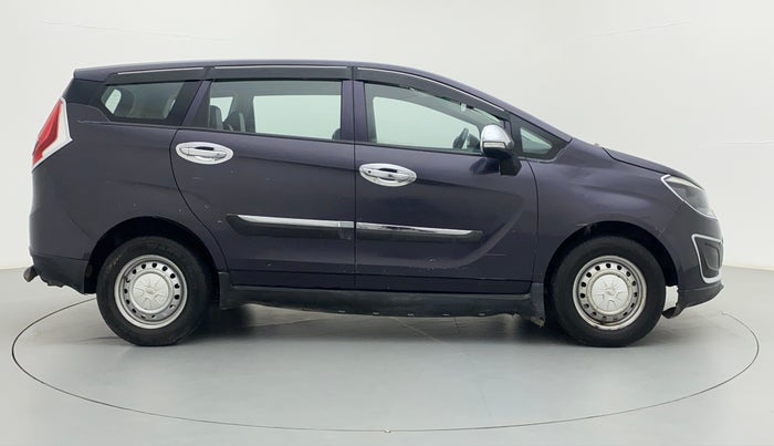 2018 Mahindra MARAZZO M2 8 STR, Diesel, Manual, 95,978 km, Right Side