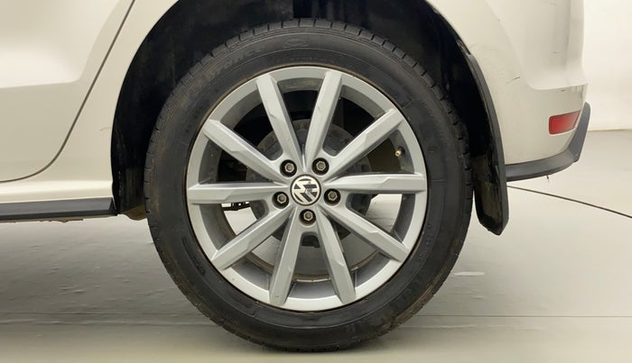 2021 Volkswagen Polo HIGHLINE PLUS 1.0L TSI, Petrol, Manual, 21,615 km, Left Rear Wheel