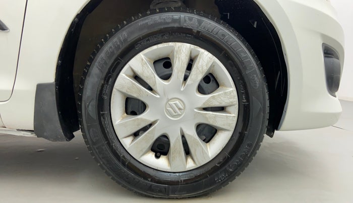 2012 Maruti Swift Dzire VDI BS IV, Diesel, Manual, 1,23,028 km, Right Front Tyre