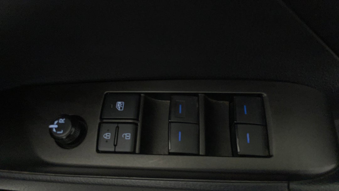 Drivers Side Door Panel Controls