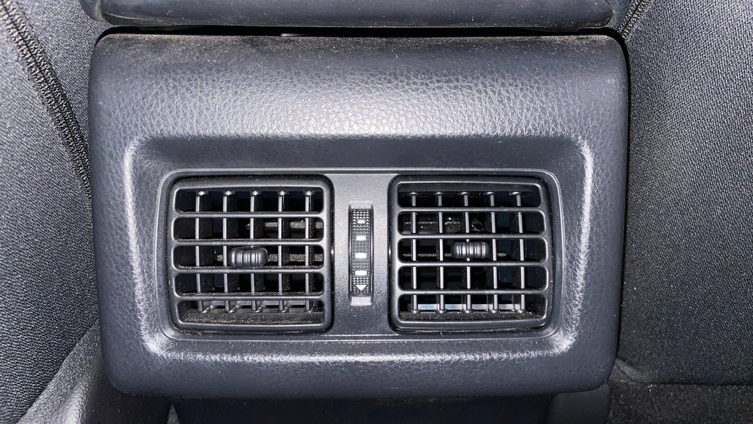 Rear A/C Vent